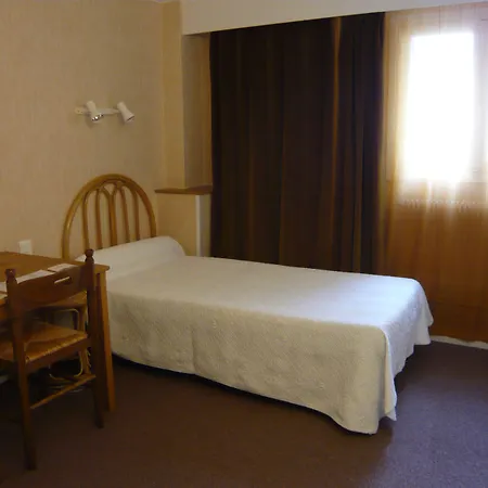 מלון Cit'hotel Aero-hotel לה בלאן מניל