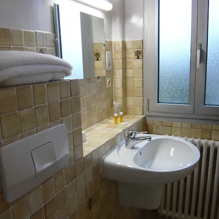 מלון Cit'hotel Aero-hotel