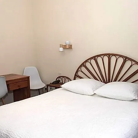 Cit'hotel Aero-hotel Hotel 2*
