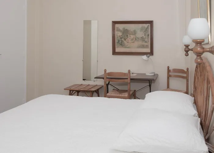 Cit'hotel Aero-hotel Hotel 2*